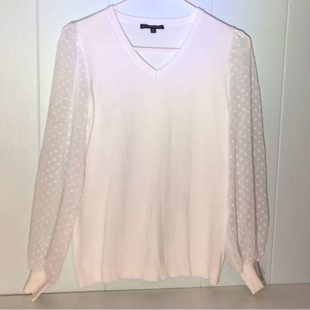 Adrianna Papell White V-Neck Knit Top with Flowing Dotted Sleeves